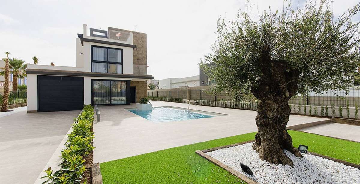 VILLA FOR SALE, ORIHUELA