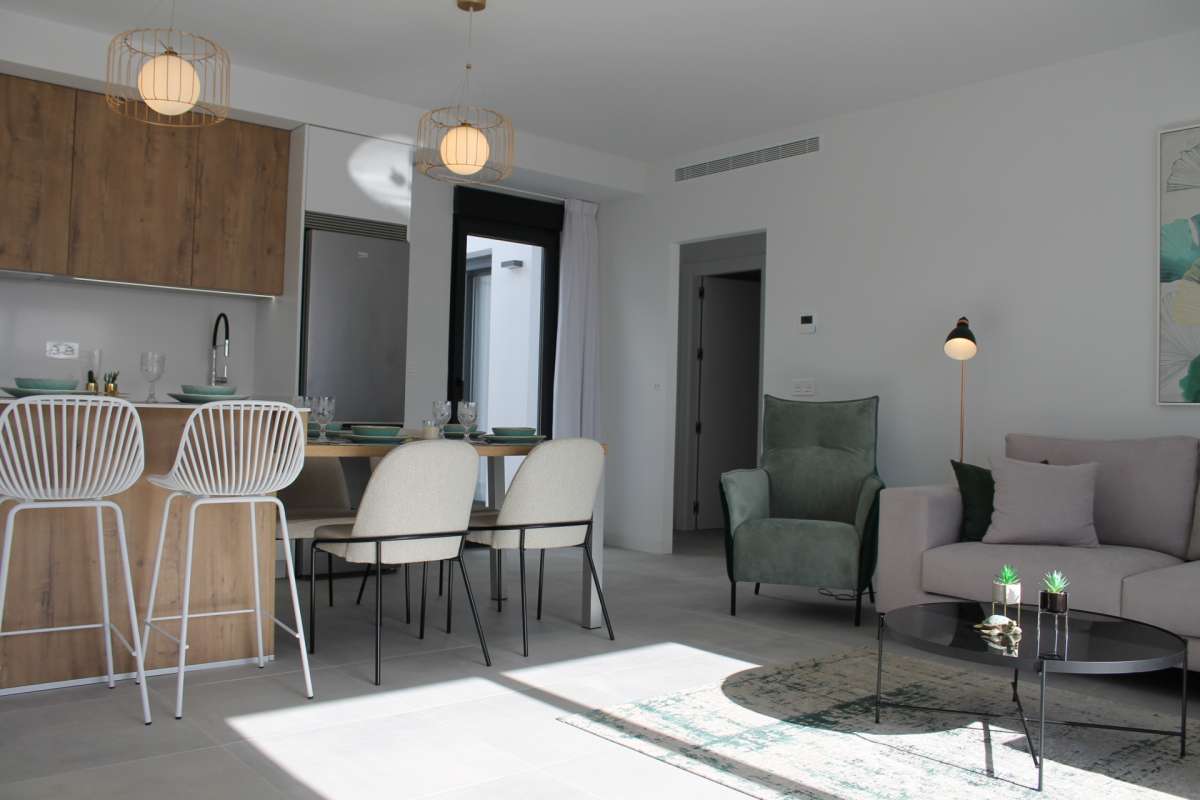 HOUSE FOR SALE, ROLDÁN