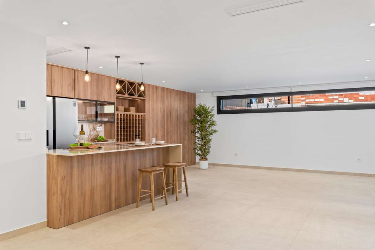 LUXURY VILLA FOR SALE IN POLOP 3 BEDROOMS, 3 BATHROOMS AND PRIVATE POOL