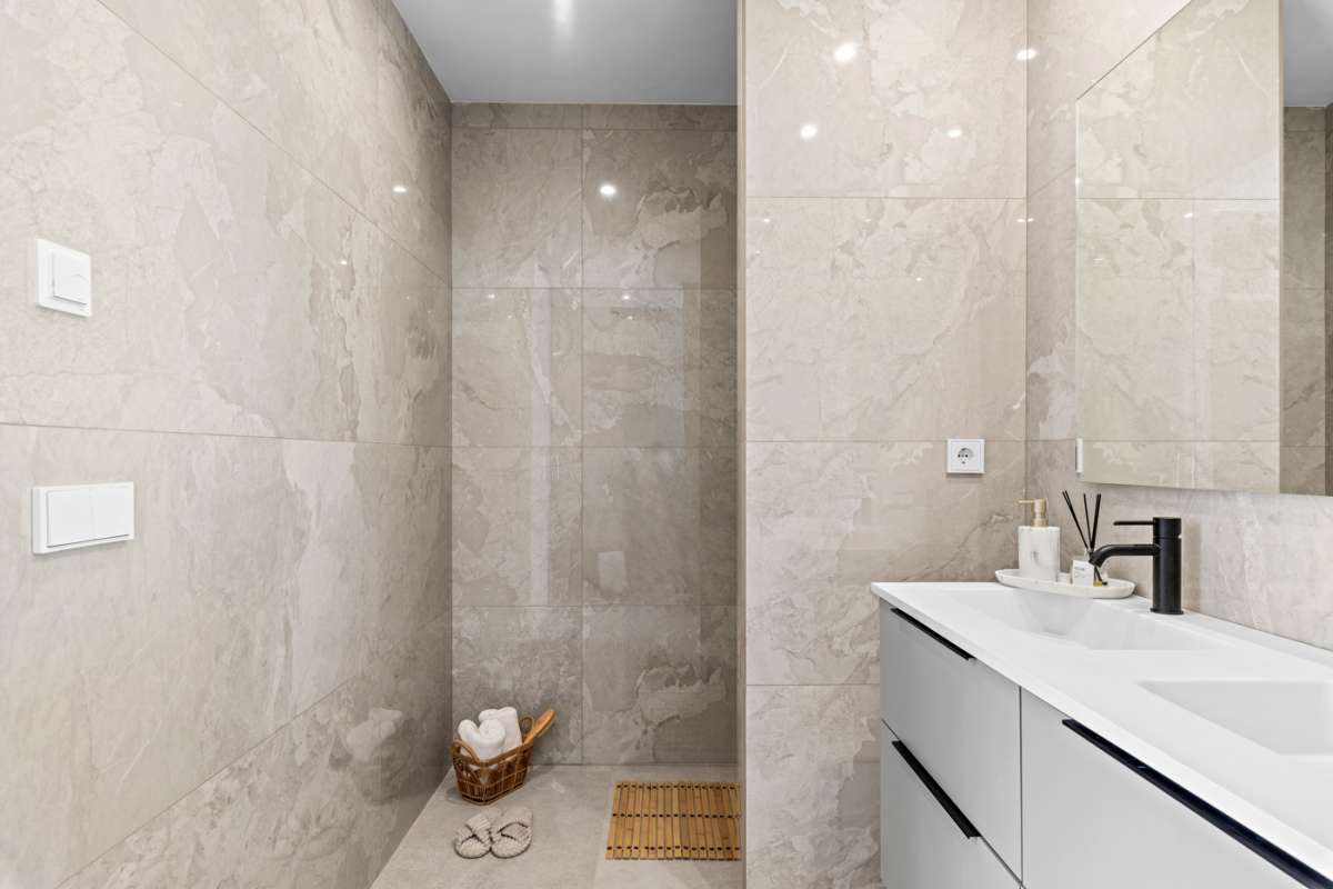 LUXURY VILLA FOR SALE IN POLOP 3 BEDROOMS, 3 BATHROOMS AND PRIVATE POOL