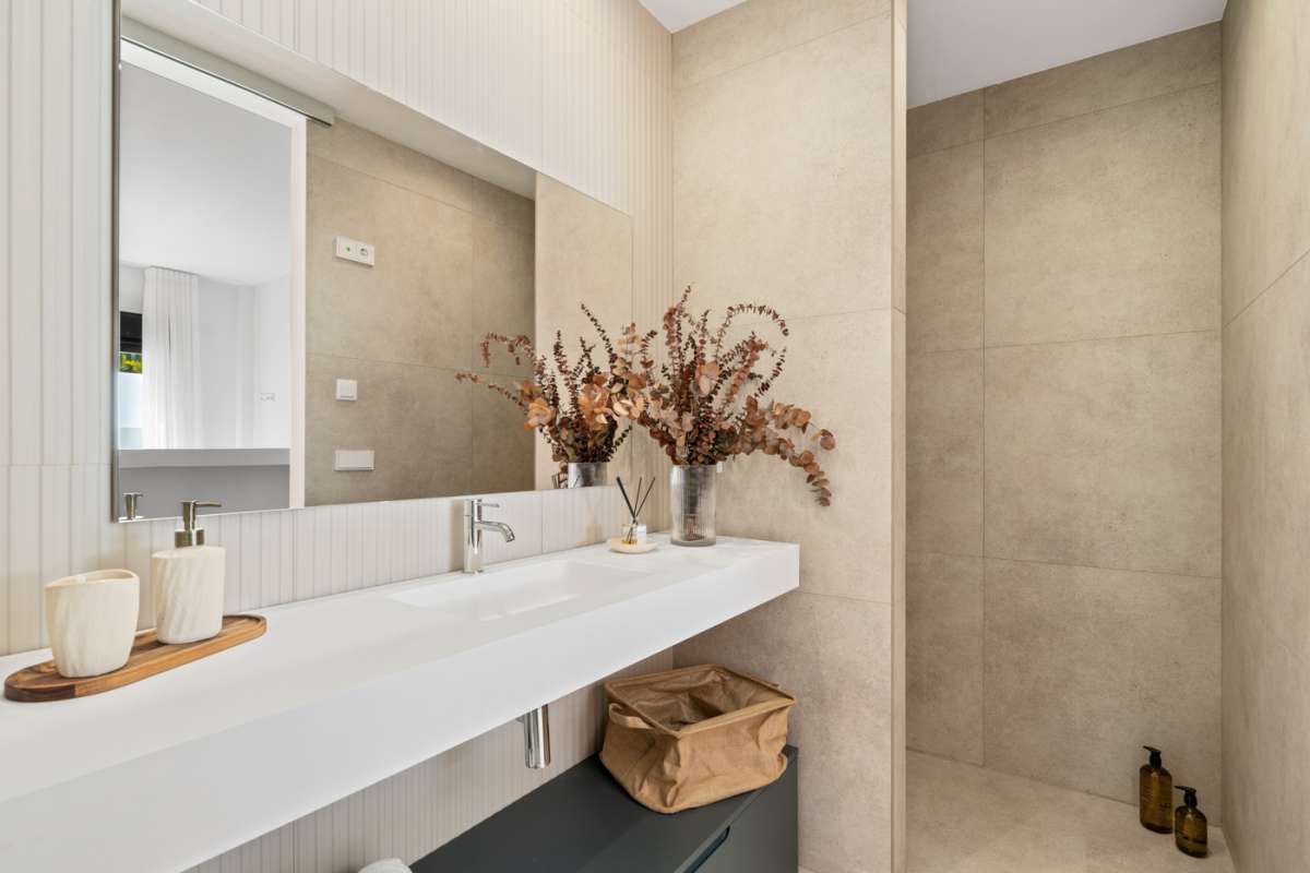 LUXURY VILLA FOR SALE IN POLOP 3 BEDROOMS, 3 BATHROOMS AND PRIVATE POOL