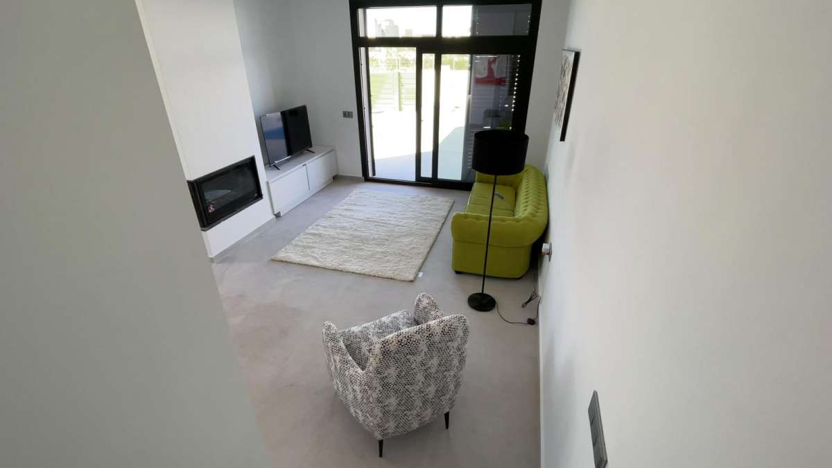 HOUSE FOR SALE, DAYA NUEVA