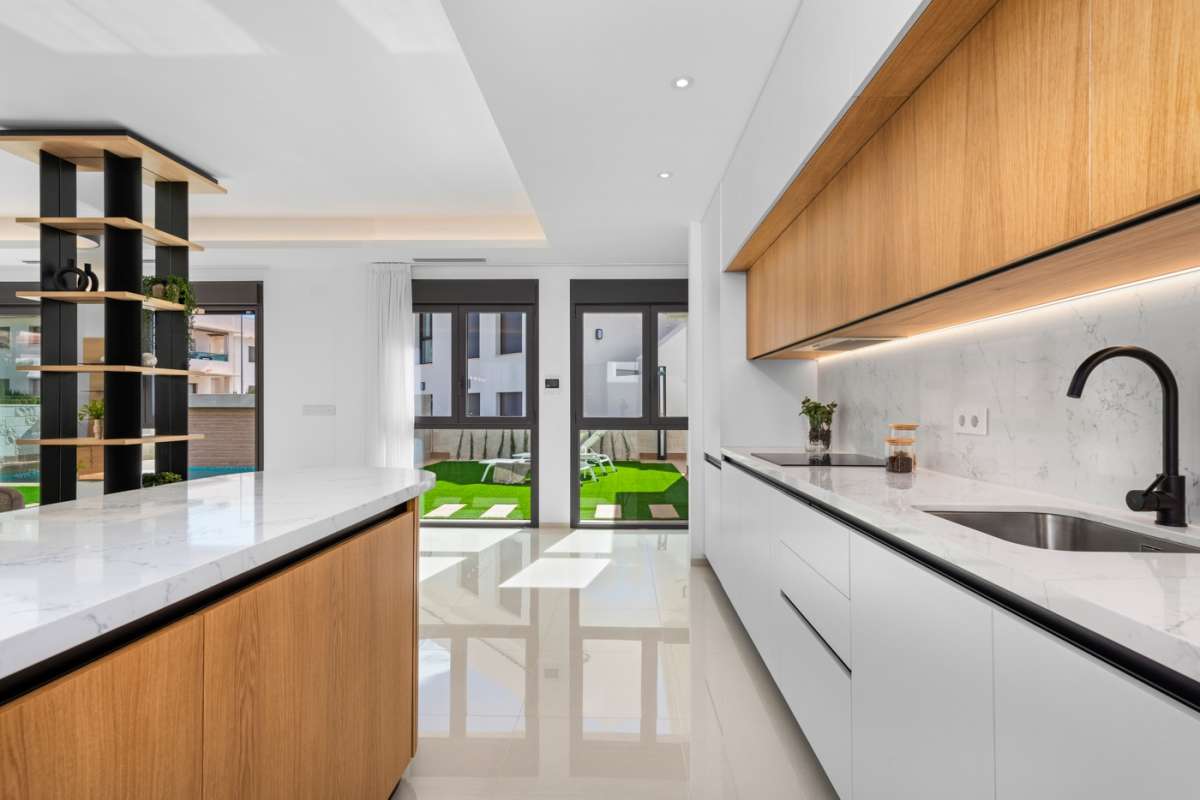 HOUSE FOR SALE, CIUDAD QUESADA