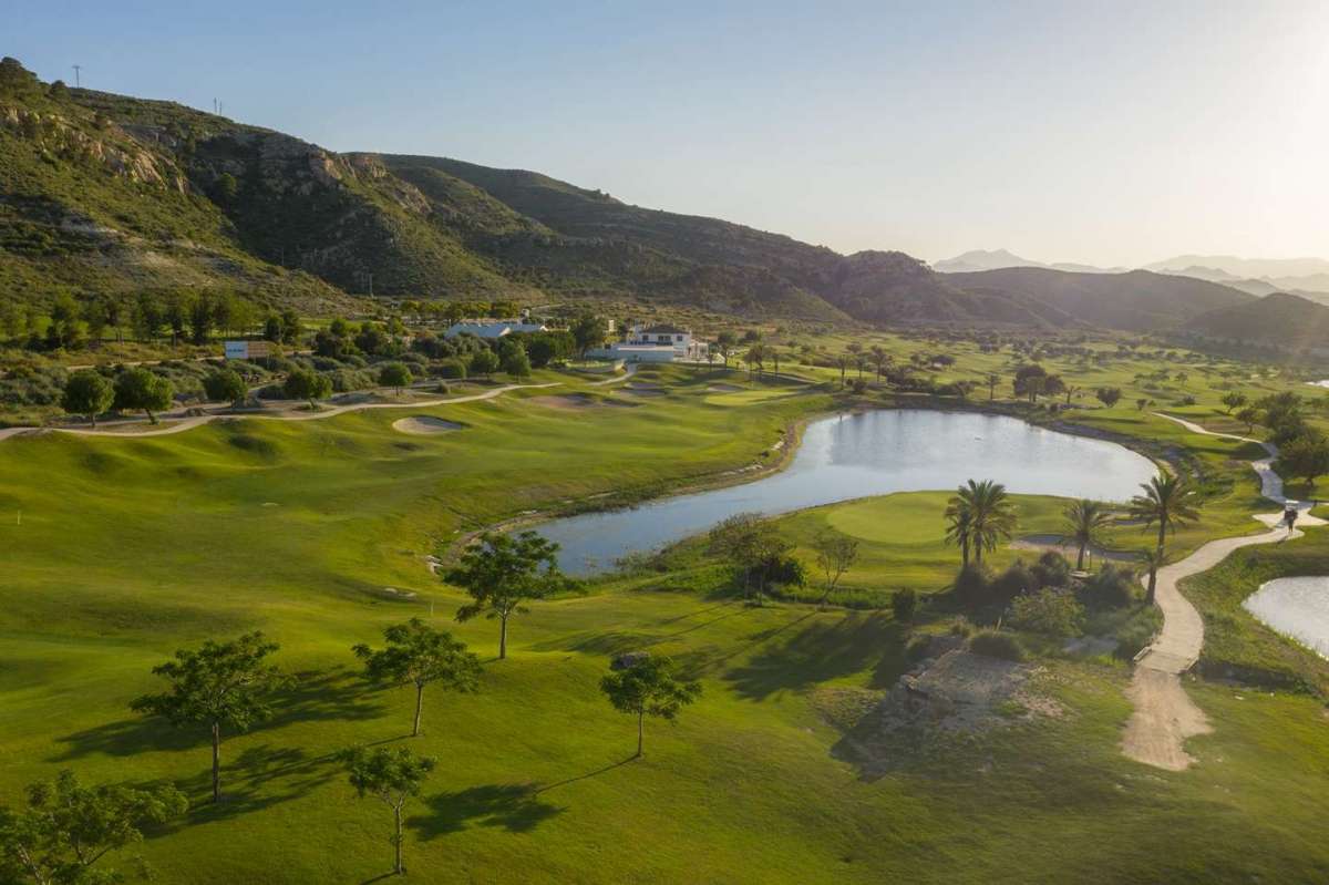 APARTMENT IN FONT DEL LLOP