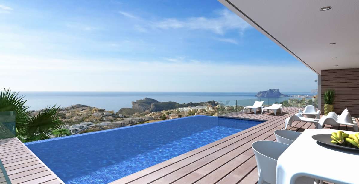 LUXURY VILLA WITH SPECTACULAR SEA VIEWS – AVAILABLE IMMEDIATELY