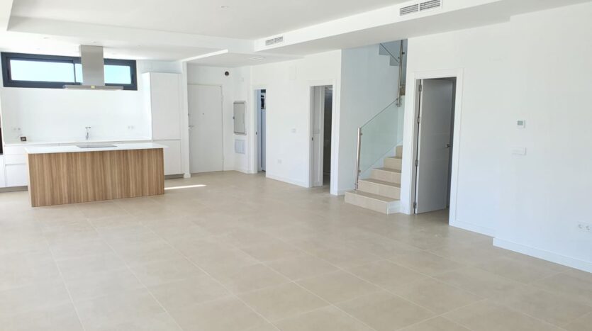 VILLA FOR SALE, MANILVA