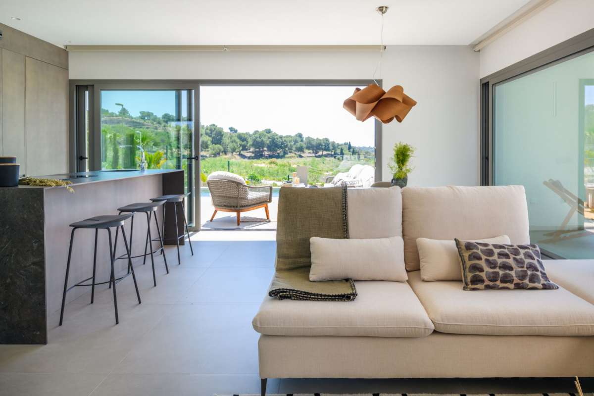 VILLA FOR SALE, ORIHUELA