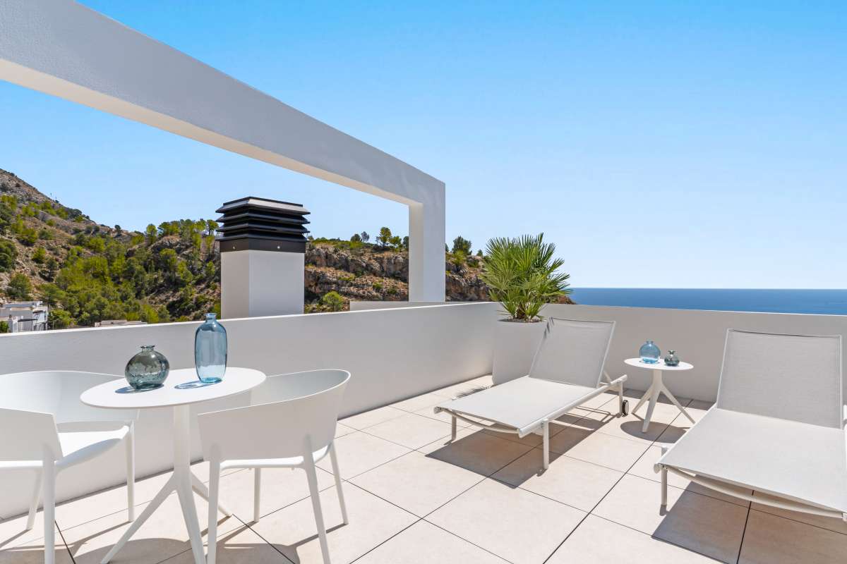 VILLA FOR SALE IN ALTEA