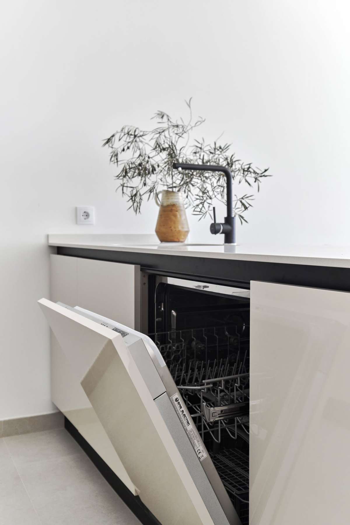 HOUSE FOR SALE, TORREVIEJA