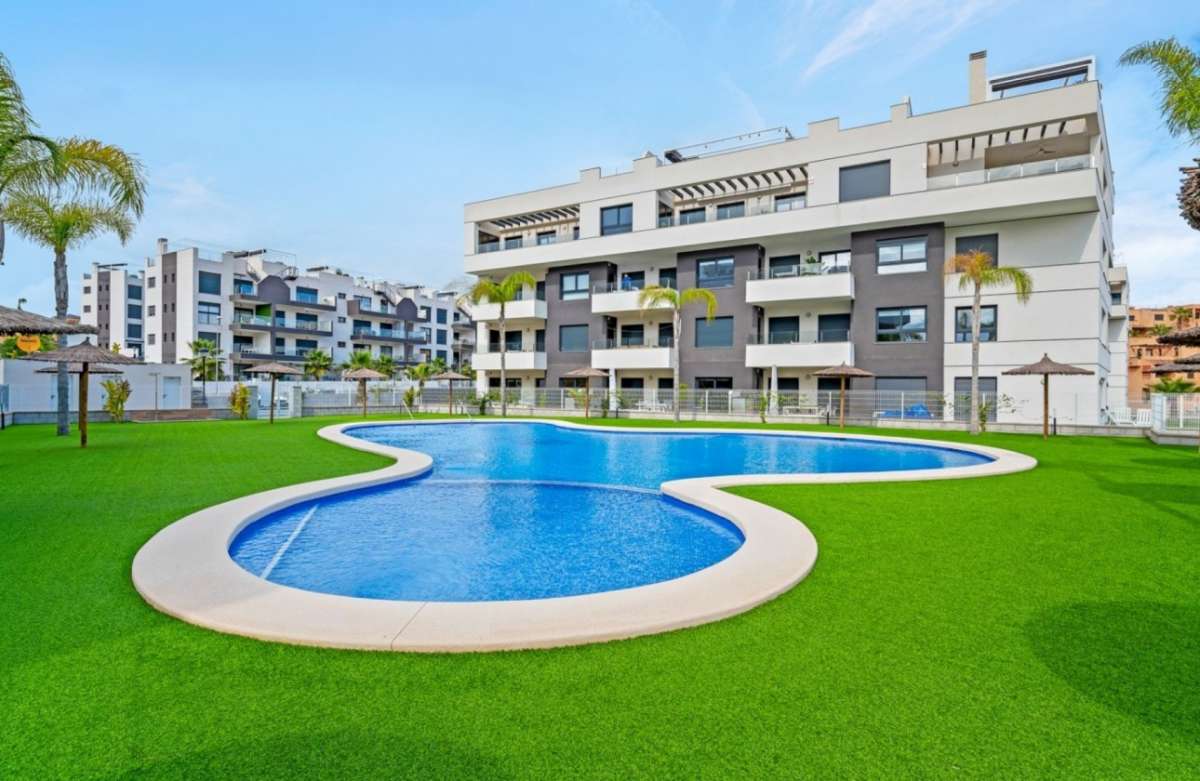 ALMOST NEW APARTMENT FOR SALE IN VILLAMARTIN