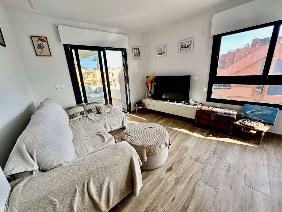 ALMOST NEW APARTMENT FOR SALE IN VILLAMARTIN