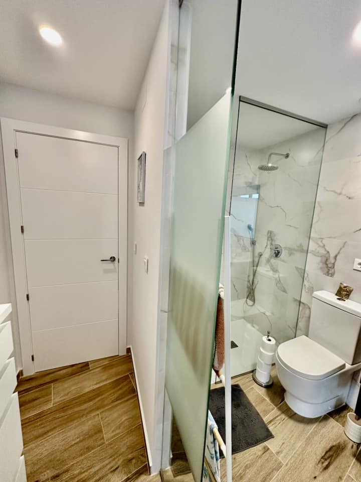 ALMOST NEW APARTMENT FOR SALE IN VILLAMARTIN