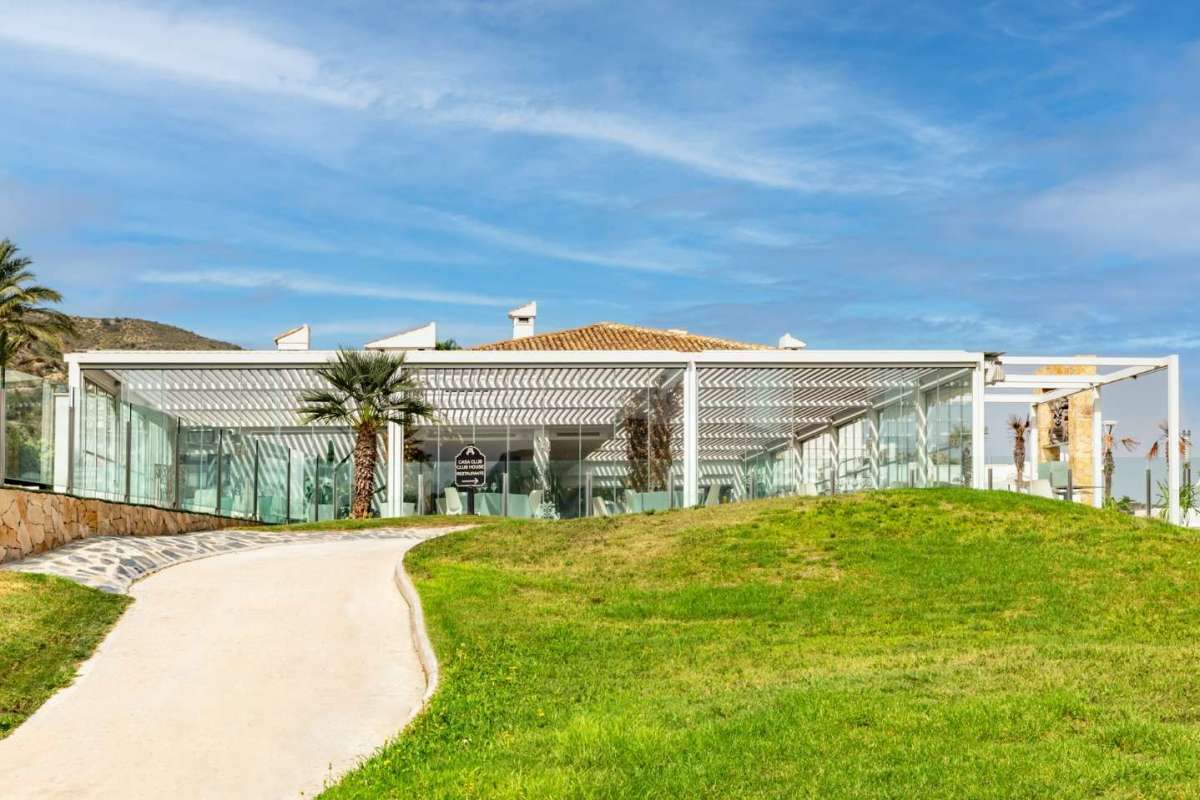 APARTMENT IN FONT DEL LLOP