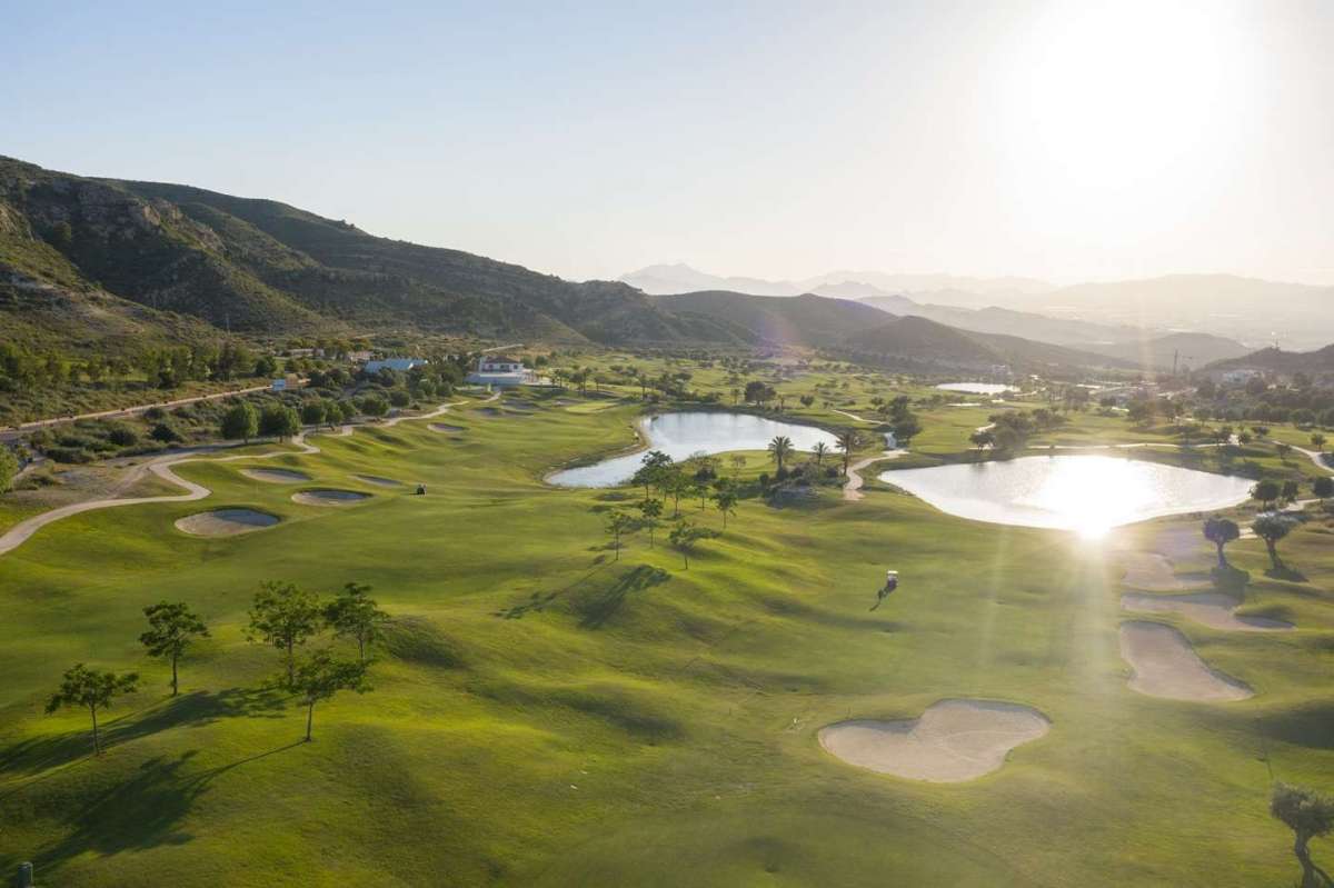 APARTMENT IN FONT DEL LLOP