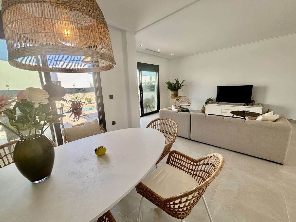 HOUSE FOR SALE, BENIJÓFAR