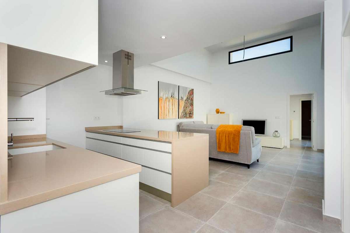 HOUSE FOR SALE, DAYA NUEVA