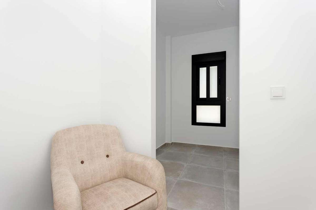 HOUSE FOR SALE, DAYA NUEVA