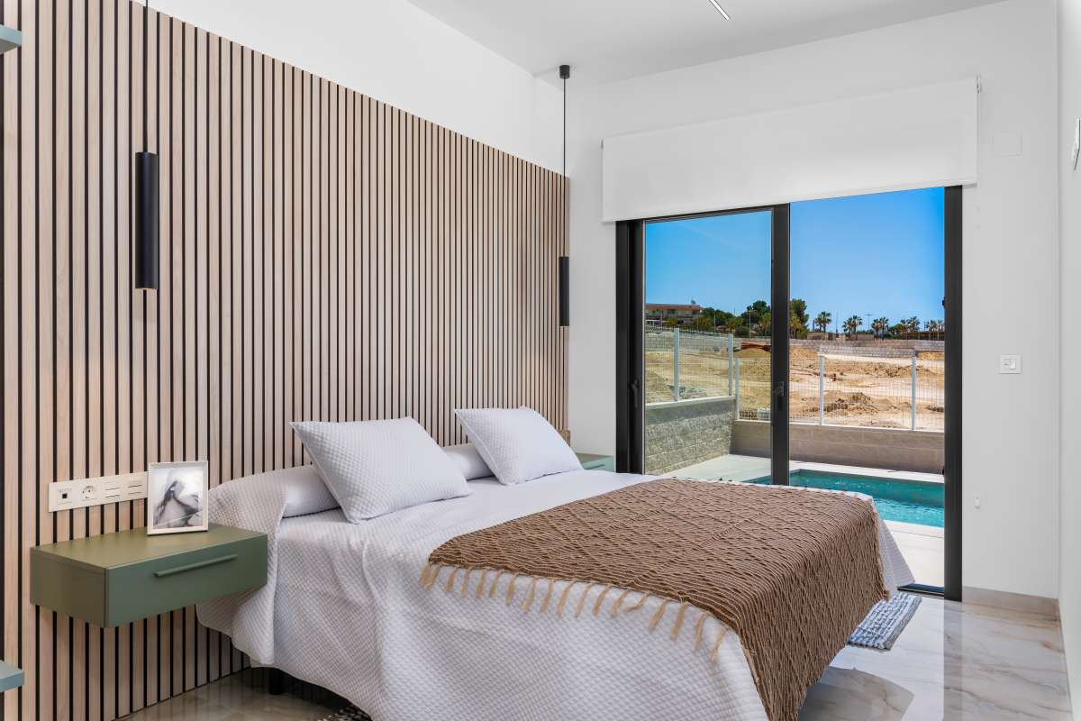 NEW VILLA FOR SALE AT GOLF LA FINCA IN ALGORFA