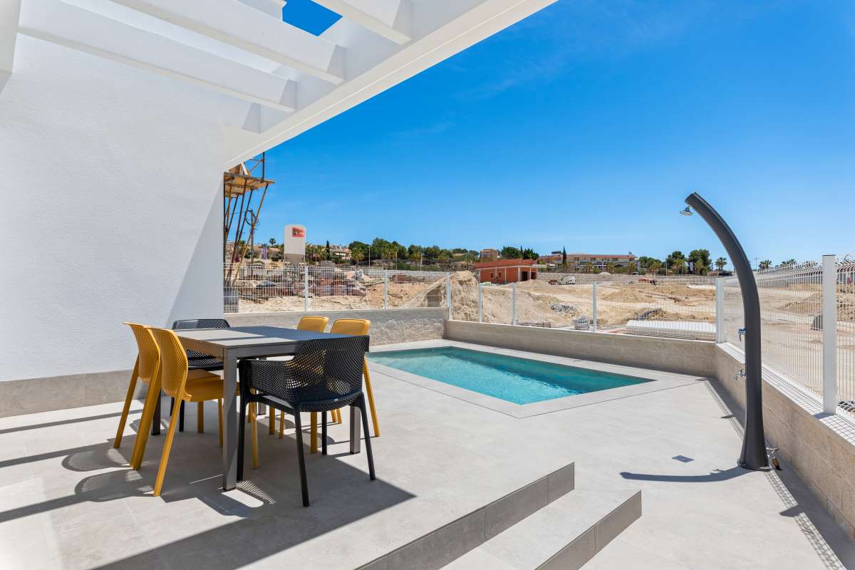 NEW VILLA FOR SALE AT GOLF LA FINCA IN ALGORFA