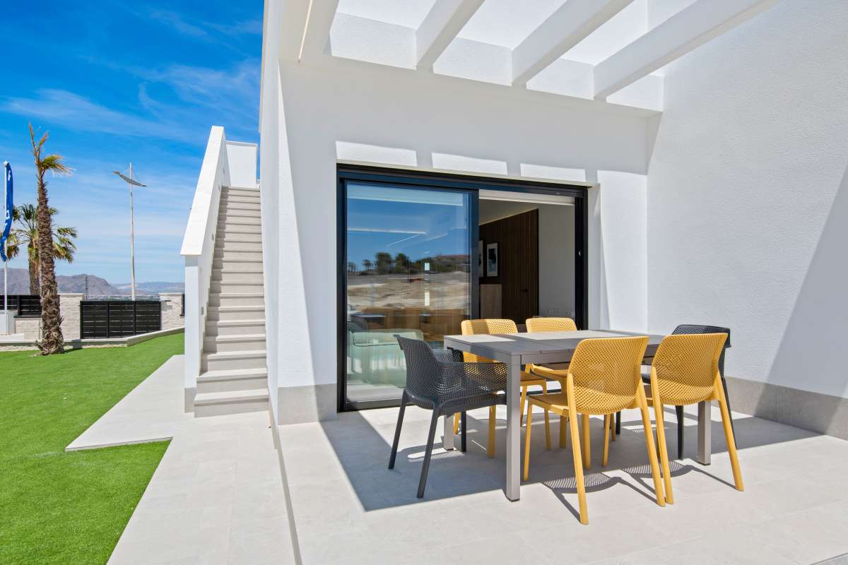 NEW VILLA FOR SALE AT GOLF LA FINCA IN ALGORFA