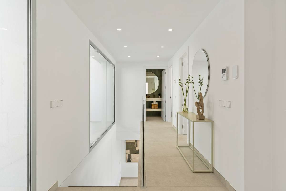 VILLAS IN CUMBRE DEL SOL