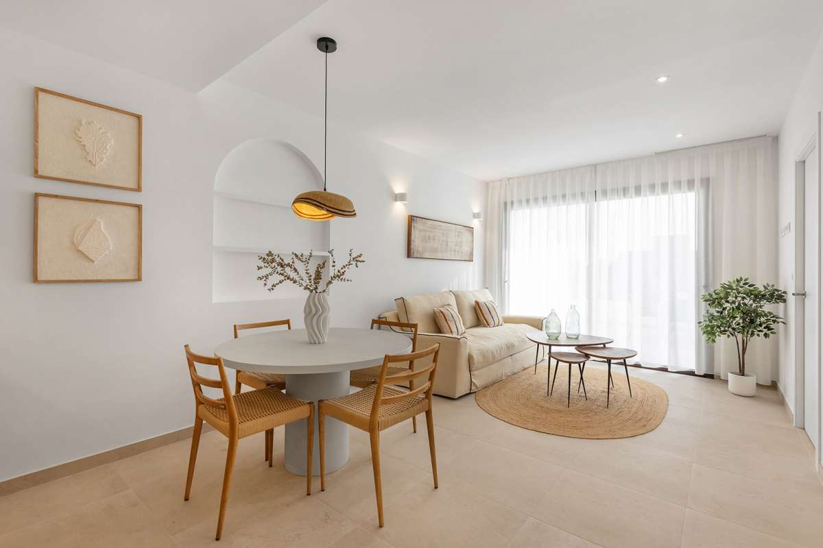 APARTMENT FOR SALE, LOS ALCÁZARES