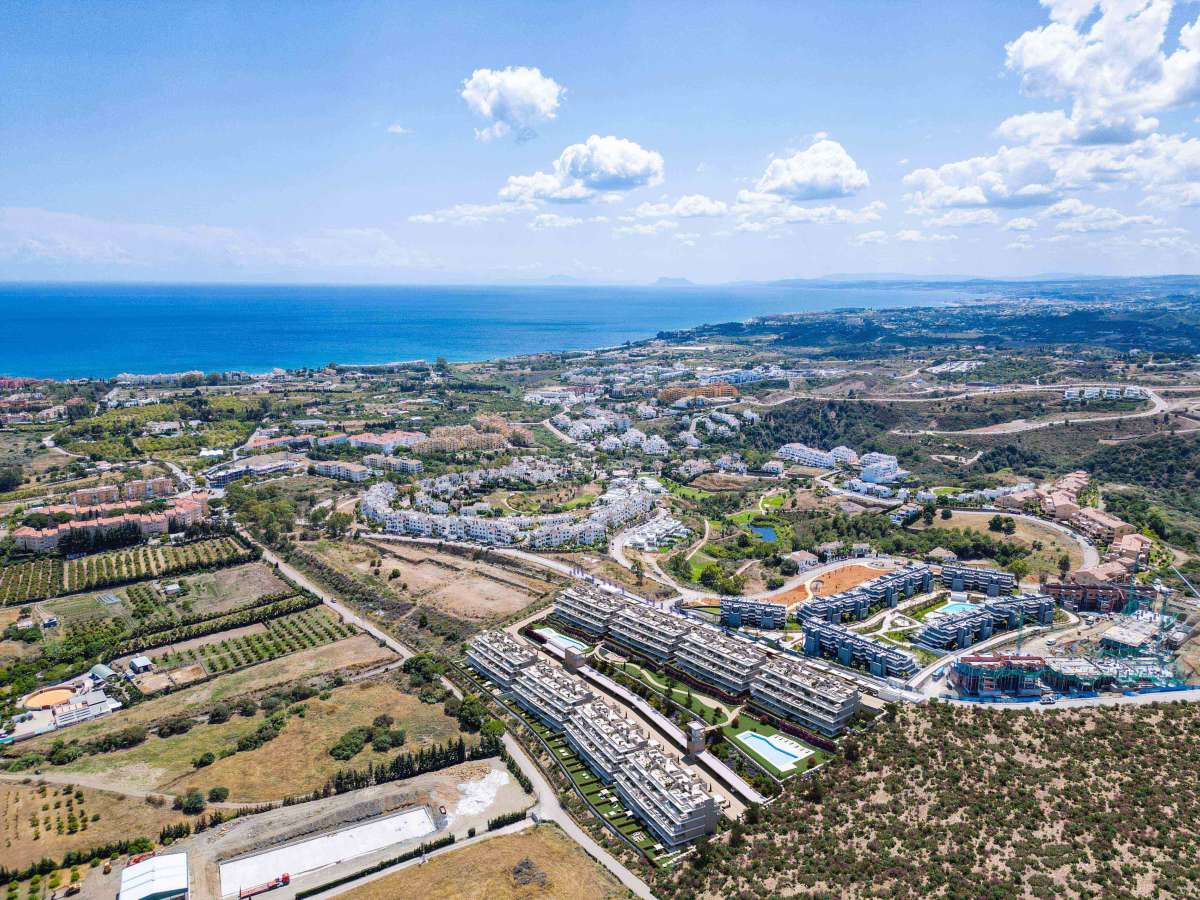 APARTAMENTO EN VENTA, ESTEPONA