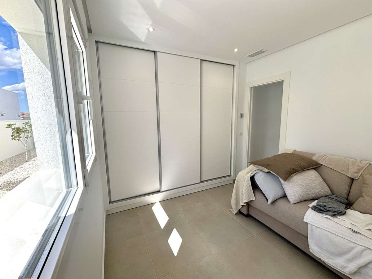 HOUSE FOR SALE, BENIJÓFAR