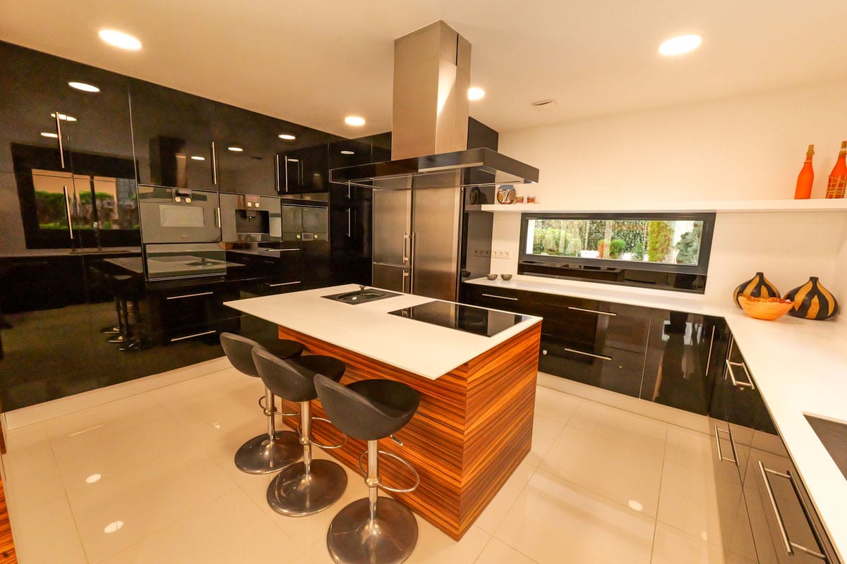 VILLA FOR SALE, TORREVIEJA