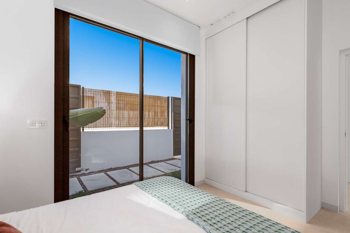 HOUSE FOR SALE, LOS ALCÁZARES