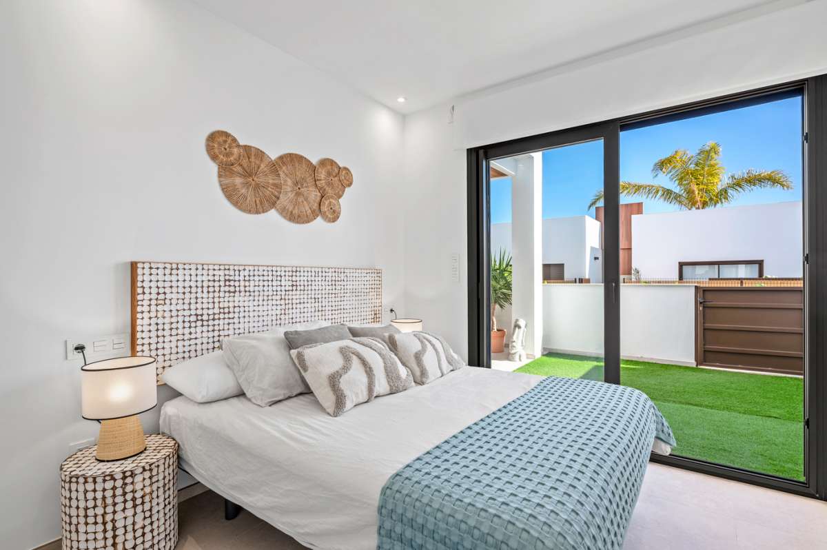 APARTMENT FOR SALE, LOS ALCÁZARES