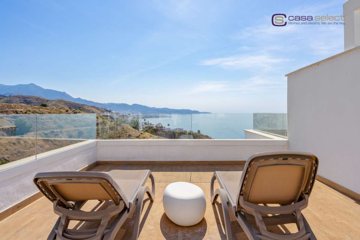 Pool & views