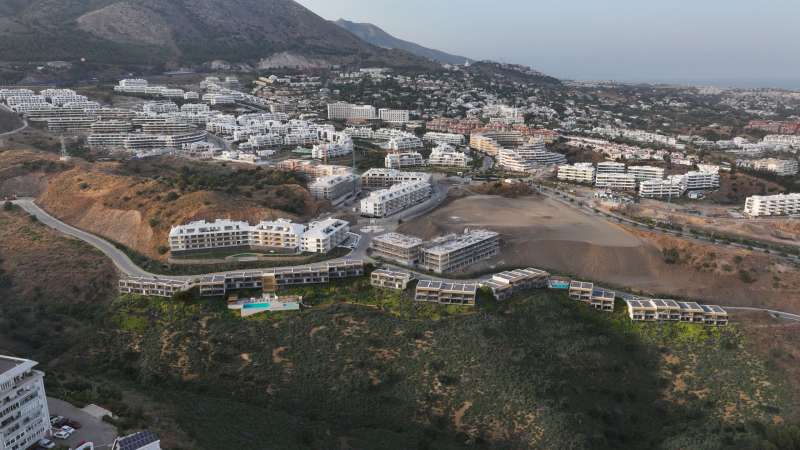 full-gallery0