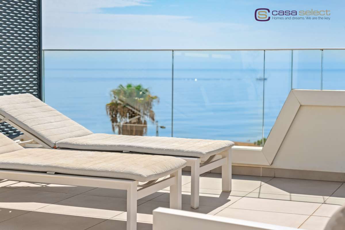 Pool & views