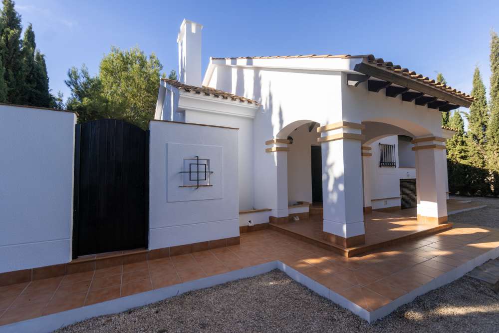 Exterior 1