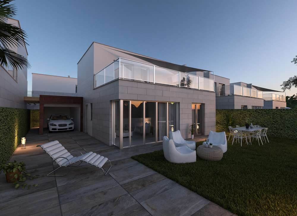 Exterior 1