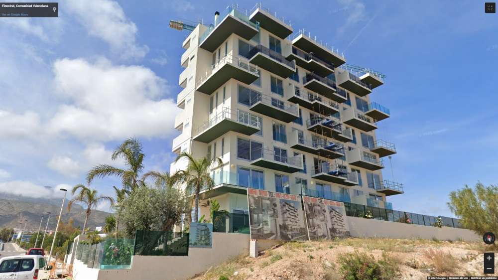 Exterior 1