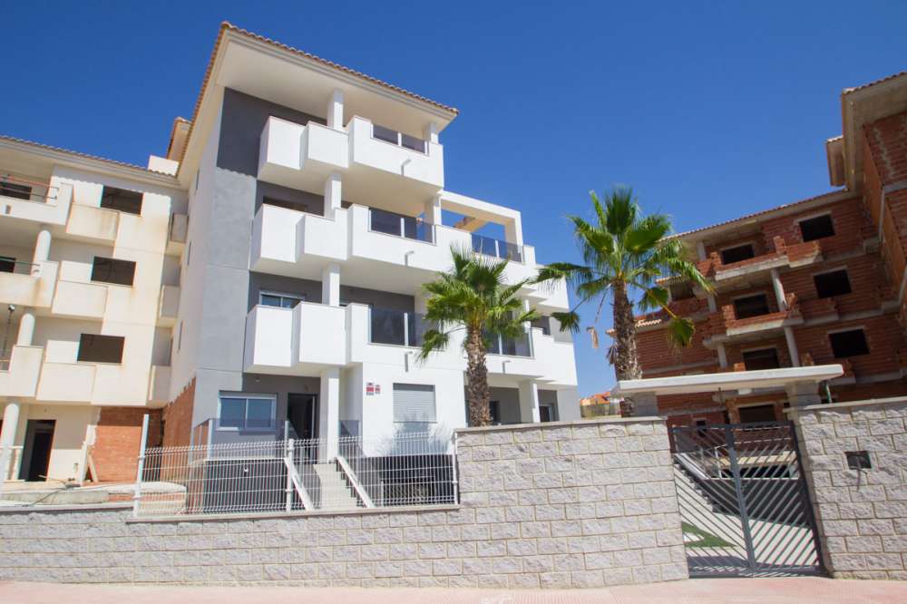 Exterior 1