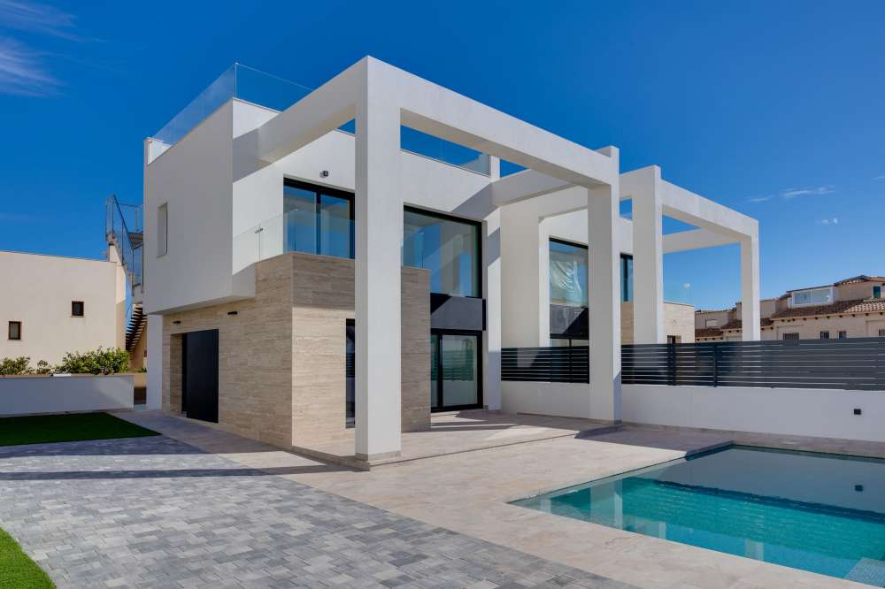 Exterior 1