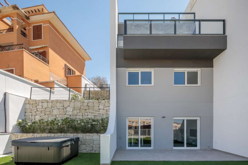 Exterior 1