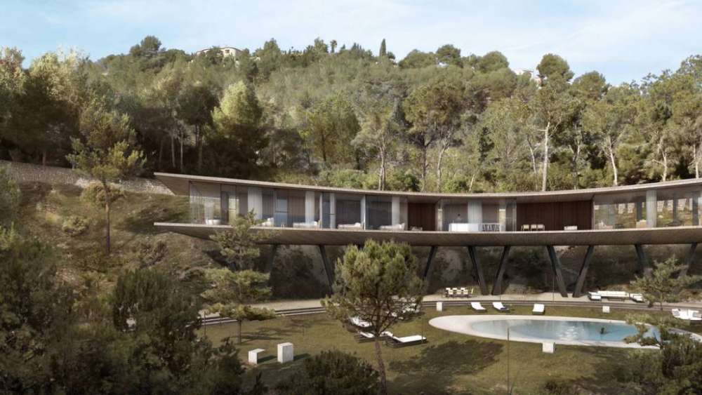 Exterior 1