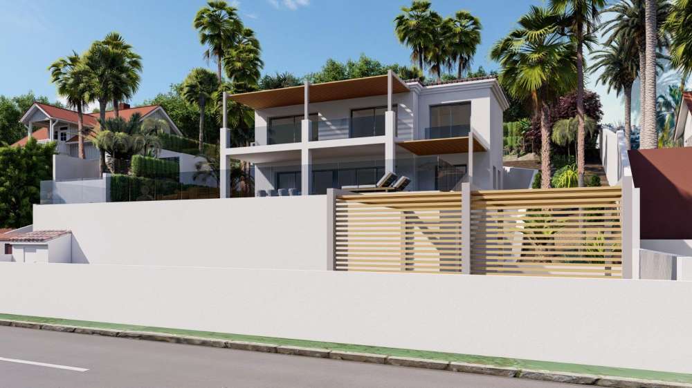 Exterior 1