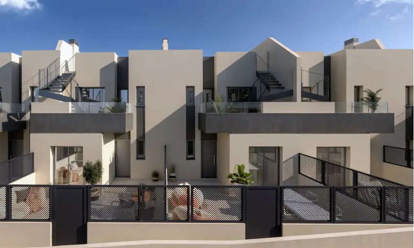 Exterior 1
