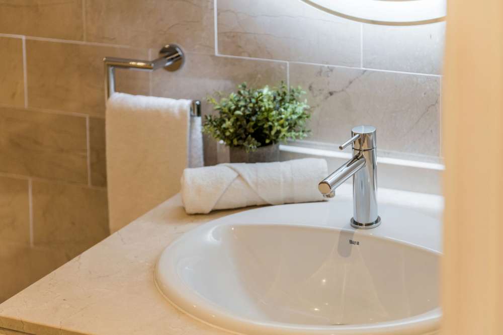 Exterior 1