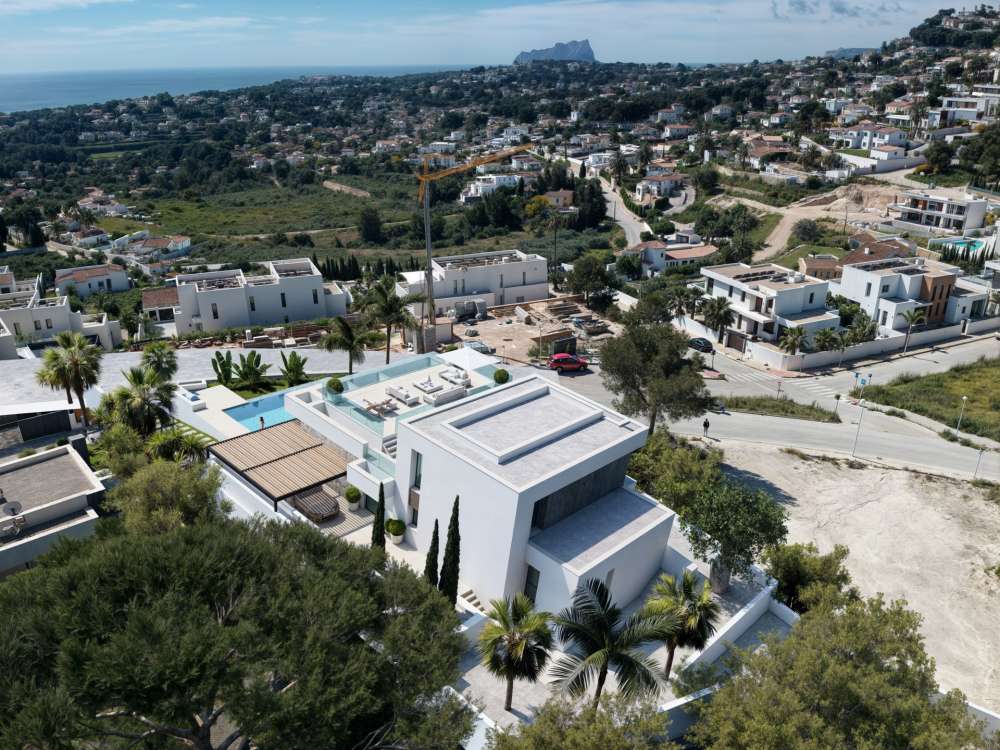 Exterior 1