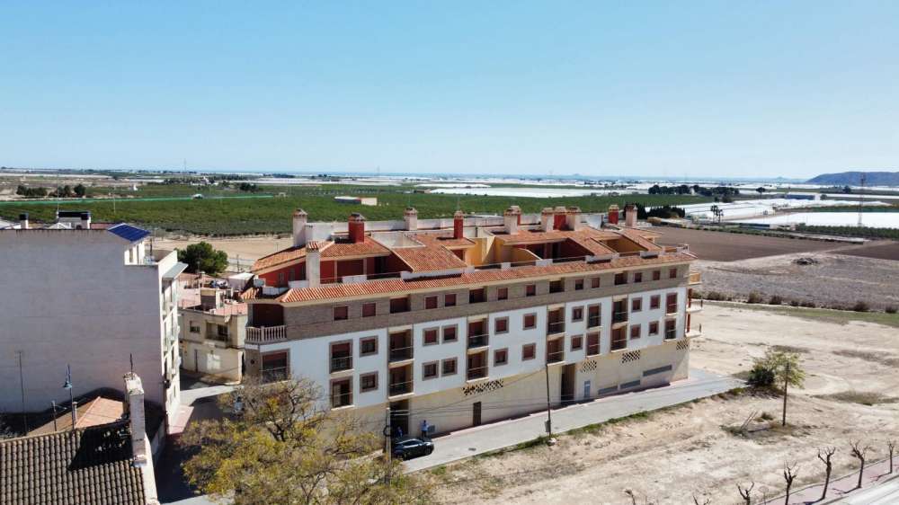 Exterior 1