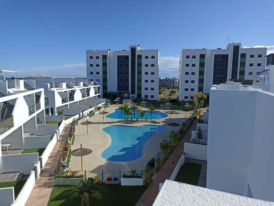 promotion in Mil Palmeras