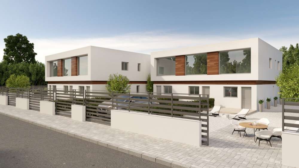 Exterior 1