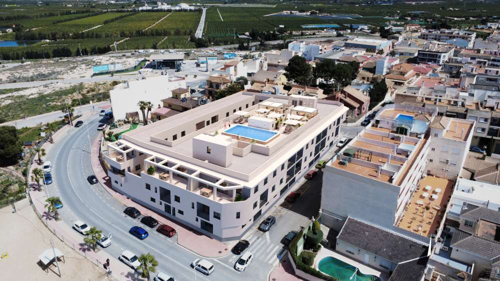 Exterior 1
