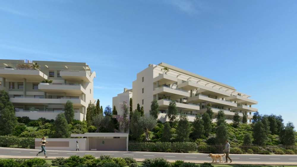 Exterior 1